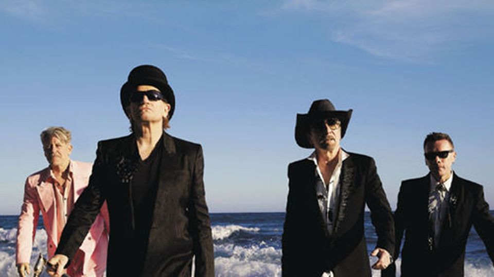 «The Mirror Maker (Rosalía)» от U2 — дань уважения испанской артистке